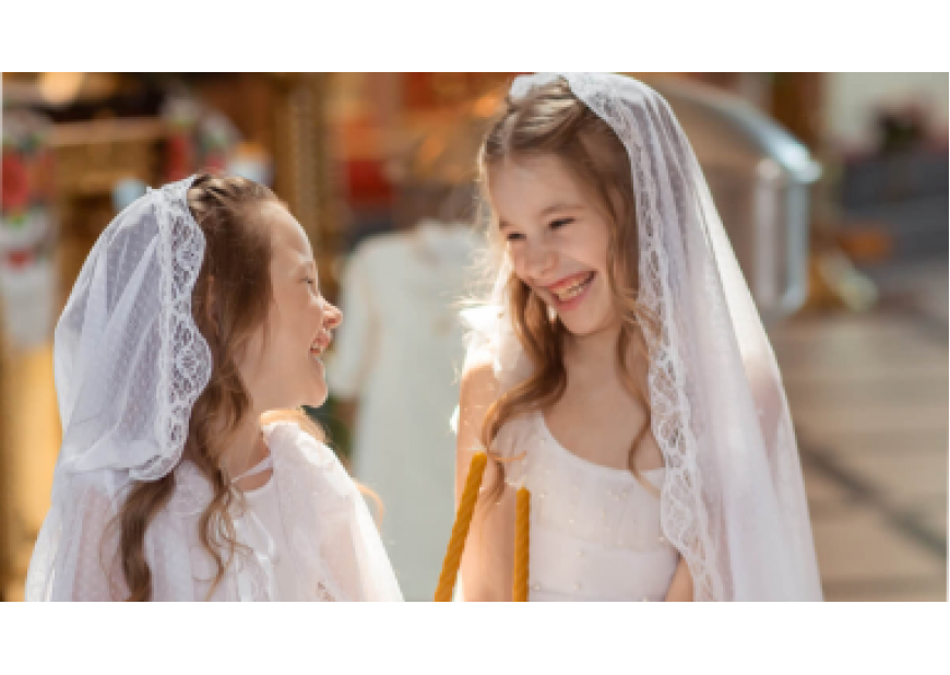 What is the Traditional Dress for First Communion?